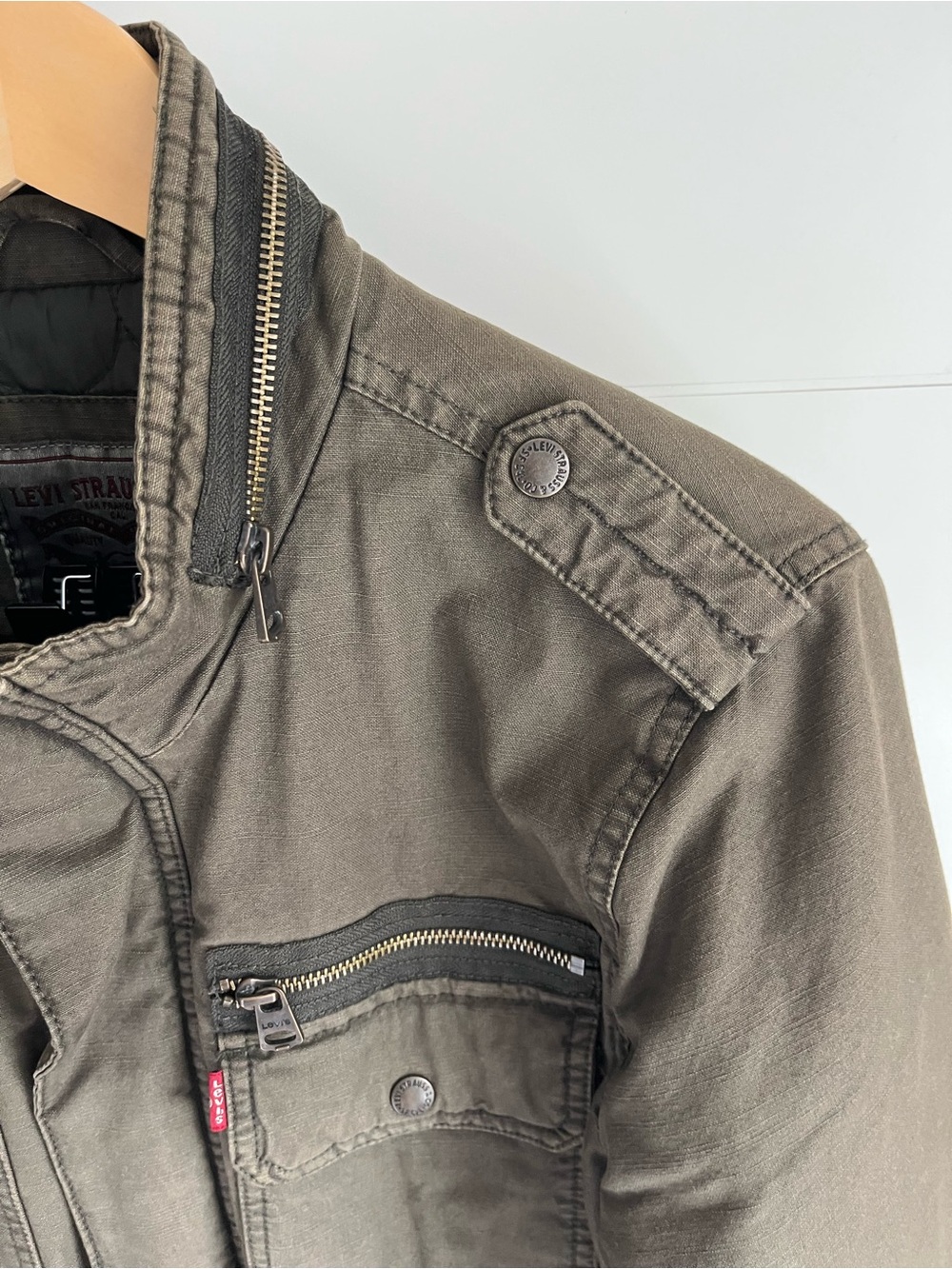 Levi's Olive Green Military Field Jacket - Picture 5 of 11
